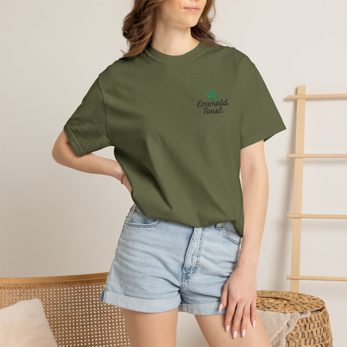 T-Shirt - Emerald Twist Shamrock Tee