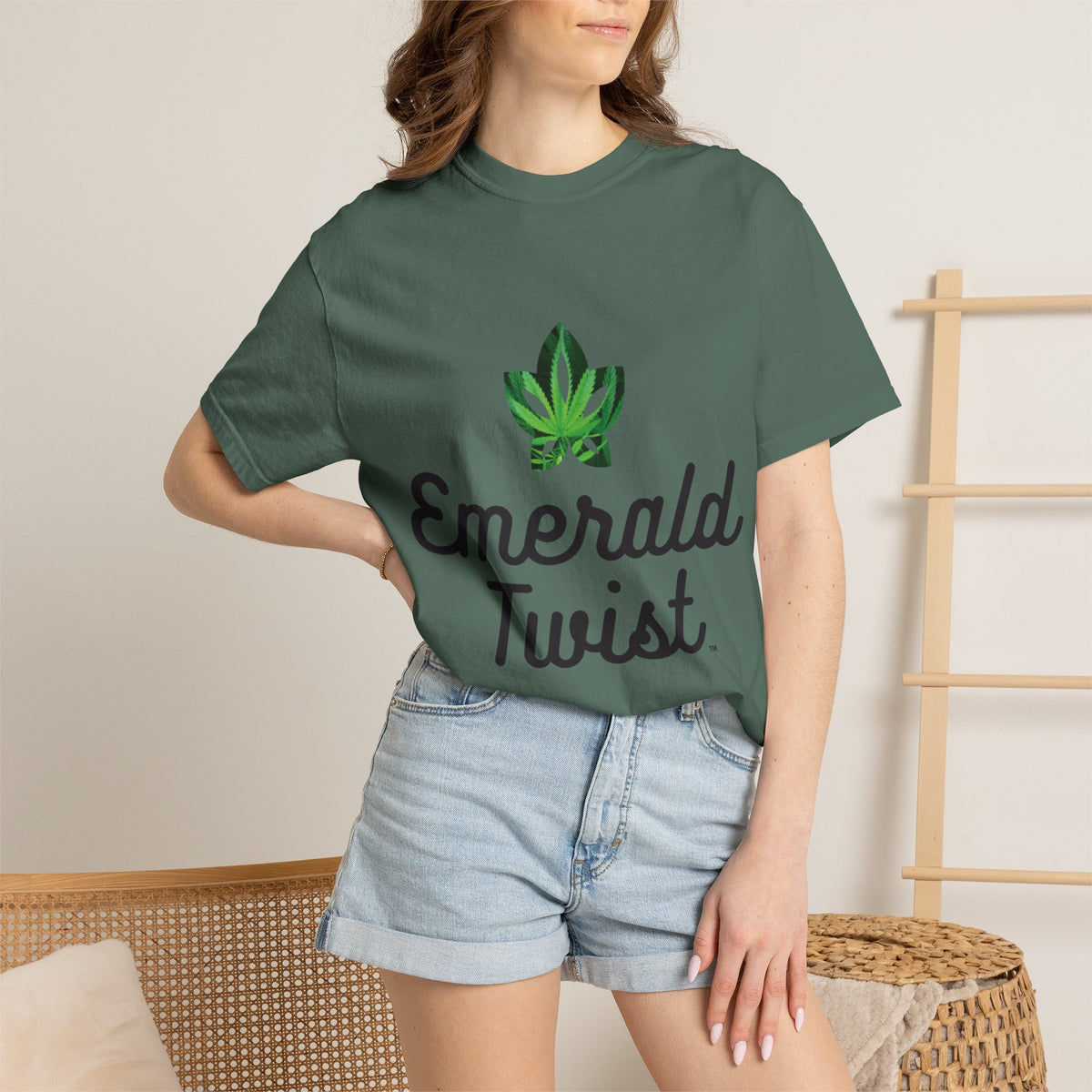Emerald Twist T-Shirt “Harley”