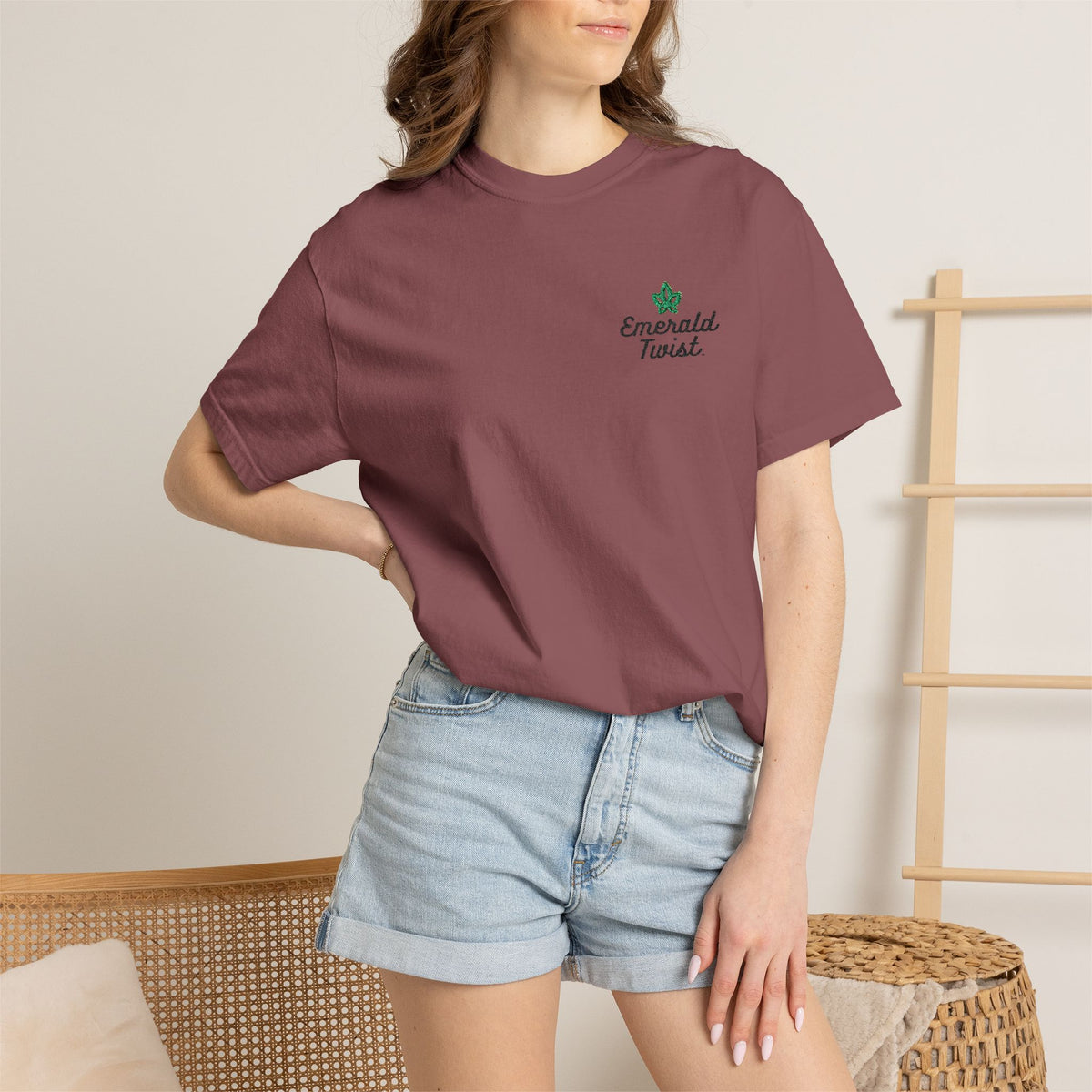 T-Shirt - Emerald Twist Shamrock Tee