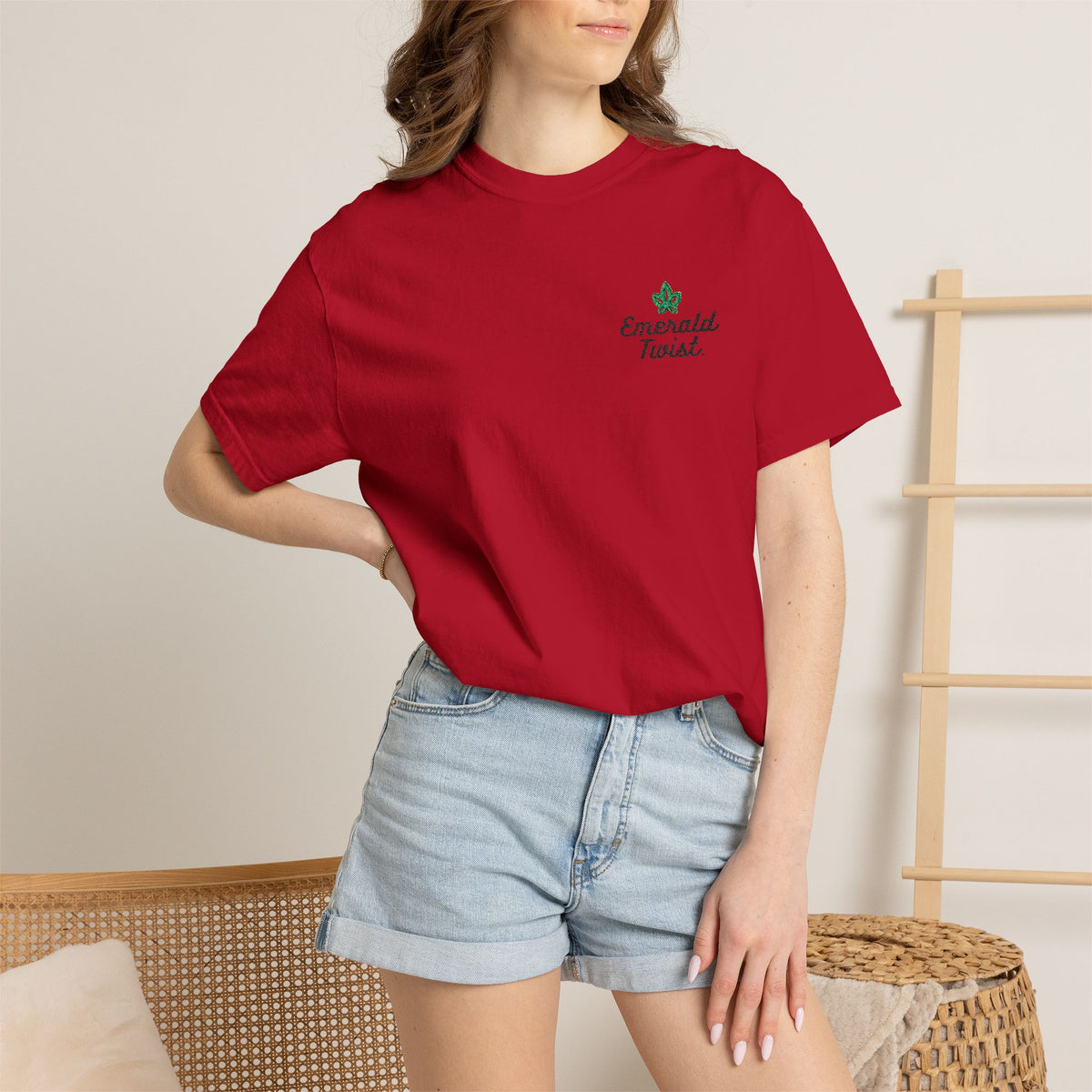 T-Shirt - Emerald Twist Shamrock Tee